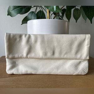 VINTAGE cream white Leather CLUTCH Purse 1970s